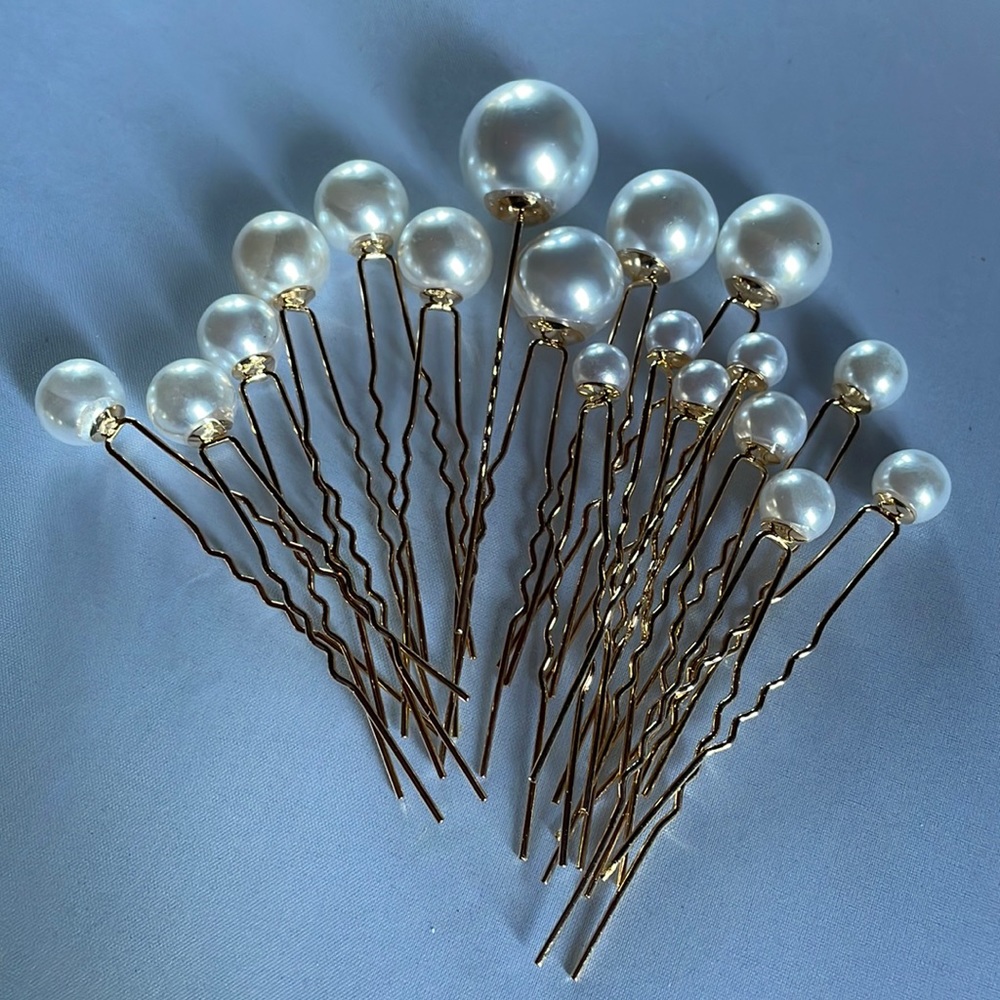 New! Set of Pearl Hair Pins - Picture 7 of 7